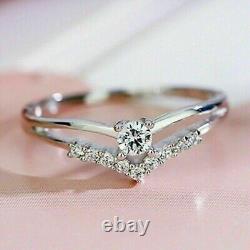 14K White Gold Plated Round Cut Simulated Diamond Women's Pretty Engagement Ring