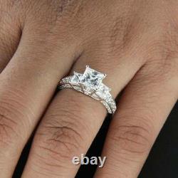 14K White Gold Plated Simulated 2.30Ct Princess Diamond Engagement Wedding Ring