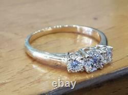 14K Yellow Gold Plated 1 ct Round Cut D/VVS1 Diamond Wedding Unique Ring