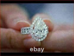 2.59Ct Pear Cut Simulated Diamond Engagement Ring 14K White Gold Plated Silver