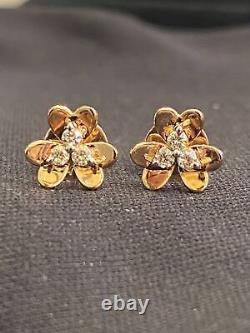 3.00 Ct Heart Simulated Diamond Wedding Flower Stud Earrings Yellow Gold plated