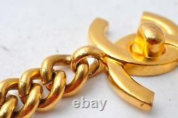 Authentic CHANEL Turn Lock Bag Charm Key Chain CC Logo Gold Plating Box E1380