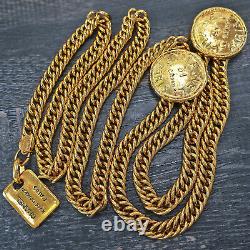 CHANEL Gold Plated CC Cambon Charm Vintage Chain Belt #152c Rise-on