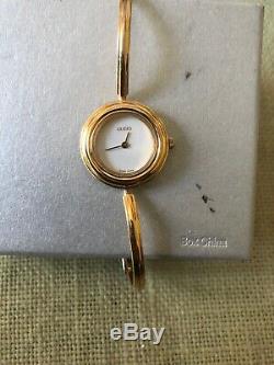 Gucci 11/12.2 18k GP Women's Bangle Watch with Gold metal Bezel