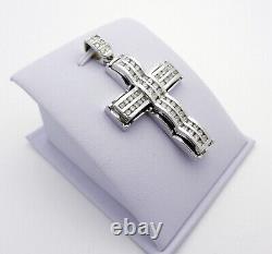 Round Cut Simulated Diamond Men's Stunning Cross Pendant 14k White Gold Plated