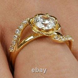 Simulated 2.1Ct Round Cut VVS1 Diamond Engagement Ring In 14K Yellow Gold Plated
