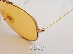 Vintage B&L Ray Ban Bausch & Lomb Ambermatic Shooter 62mm Aviator withCase