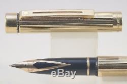 Vintage (c1976) Sheaffer Targa No. 1005 23k Fluted Gold Plated Fountain Pen