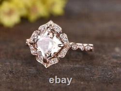 Bague de mariage en halo de 2 carats en morganite simulée plaquée or rose 14 carats pour femme