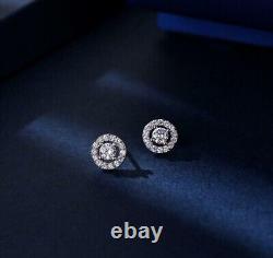 Boucle d'oreille à clou en halo fantaisie en diamant simulé taille ronde plaqué or blanc 14 carats