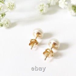 Boucles d'oreilles clous pour femmes en perles naturelles de coupe ronde de 2 carats, plaquées or jaune 14 carats sur argent.