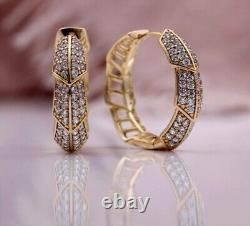 Boucles d'oreilles créoles éblouissantes pour femmes en diamant simulé taillé rond plaqué or jaune 14 carats