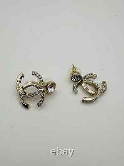 Boucles d'oreilles créoles en diamant simulé taille ronde éblouissantes en plaqué or jaune 14k