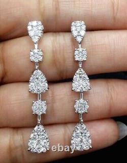 Boucles d'oreilles longues à pendre en or blanc 14 carats plaqué avec diamants simulés taillés en rond de 3 carats