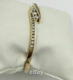 Bracelet Bangle Femme en Or Jaune Plaqué 14K avec Diamant Taillé Rond de 3 CT Créé en Laboratoire