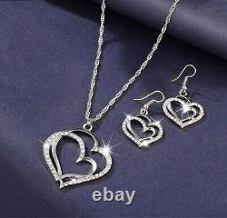 Ensemble collier, boucles d'oreilles crochets et pendentif en forme de cœur pour femmes en argent 925 plaqué or blanc 14 carats.