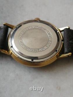 Montre-bracelet vintage Poljot De Luxe 29 rubis automatique - Officier du KGB plaqué or