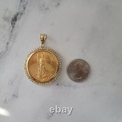 Pendentif Liberty COIN en moissanite ronde de 2 carats en argent sterling plaqué or jaune 14 carats