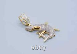 Pendentif charmant de requin en diamant créé en laboratoire de coupe ronde de 2,0 ct plaqué or bicolore 14k