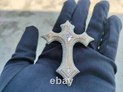 Pendentif croix personnalisé en moissanite véritable de 2,20 Ct, plaqué or bicolore 14K sur argent