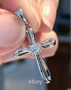 Pendentif croix pour femme en diamant de 1,5 ct créé en laboratoire, coupe ronde, plaqué or blanc 14 carats