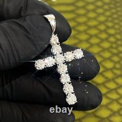 Pendentif croix pour homme en or blanc plaqué 14K avec pierre précieuse moissanite ronde de 3.00 carats