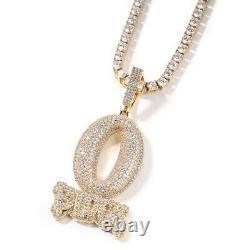 Pendentif de charme 3 Ct Round Cut Simulated Diamond O block plaqué or jaune 14K