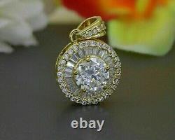 Pendentif de halo pour femme en or jaune 14 carats avec diamant simulé de coupe ronde de 2,20 carats