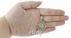 Pendentif médaille Méduse Clé grecque avec Moissanite ronde de 2 carats plaqué or jaune 14 carats