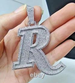 Pendentif personnalisé en or blanc 14 carats avec lettre 'R' en moissanite taillée ronde de 4.20 carats