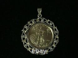 Pendentif pièce de monnaie Lady Liberty en diamant simulé taille ronde de 2Ct plaqué or jaune 14K