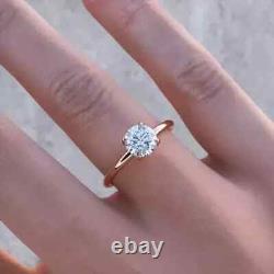 Véritable Moissanite 2,40 Ct Bague de Fiançailles Solitaire Taille Ronde Plaquée Or Rose 14K